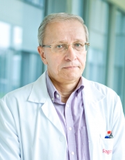 Dr Vahur Valvere